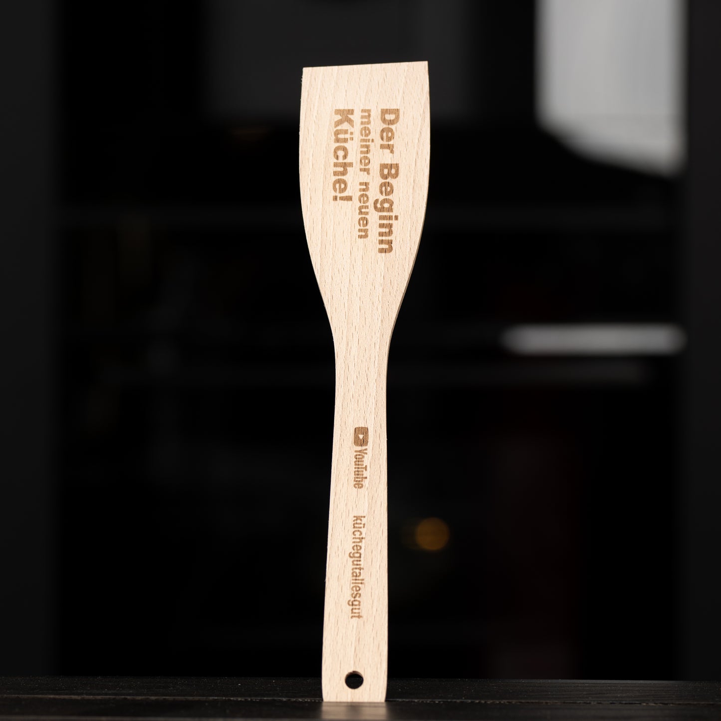 Pfannenwender von Gutsmann Küchen - Hochwertiger Holz-Pfannenwender für Ihre Küche